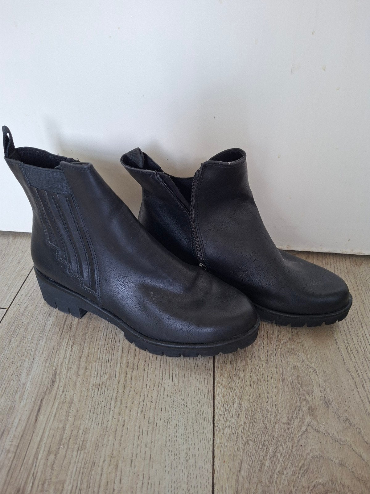 Zwarte laarsjes, Kleding | Dames, Schoenen, Ophalen, Zo goed als nieuw, Zwart