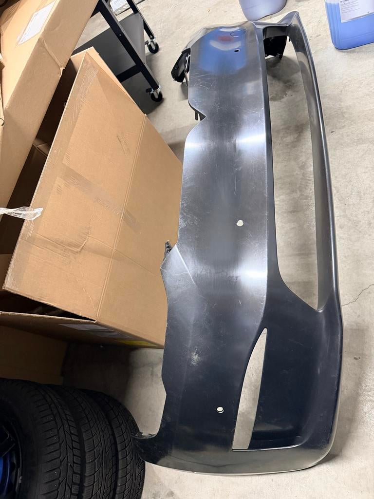 Tesla Model S nieuwe voorbumper, Ophalen of Verzenden, Nieuw, Voor, Bumper