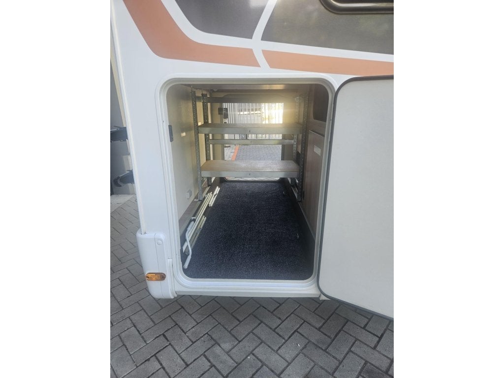 Foto 7 van Weinsberg pepper 600 MEG 1e eigenaar , Nieuwstaat.