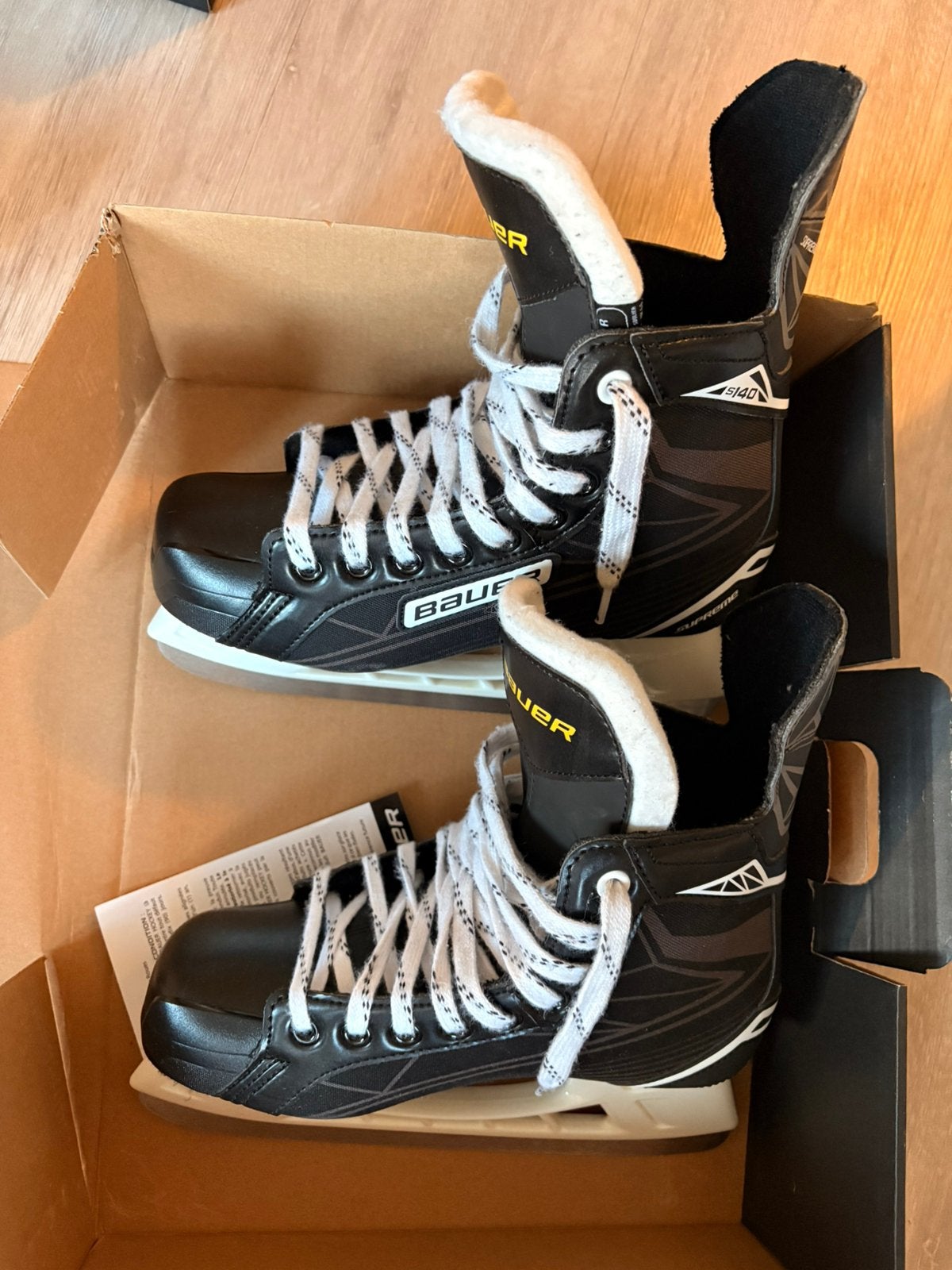 Bauer Supreme S140 IJshockeyschaatsen - Maat 40.5, Sport en Fitness, Schaatsen, Ophalen, Nieuw, IJshockeyschaatsen, Bauer