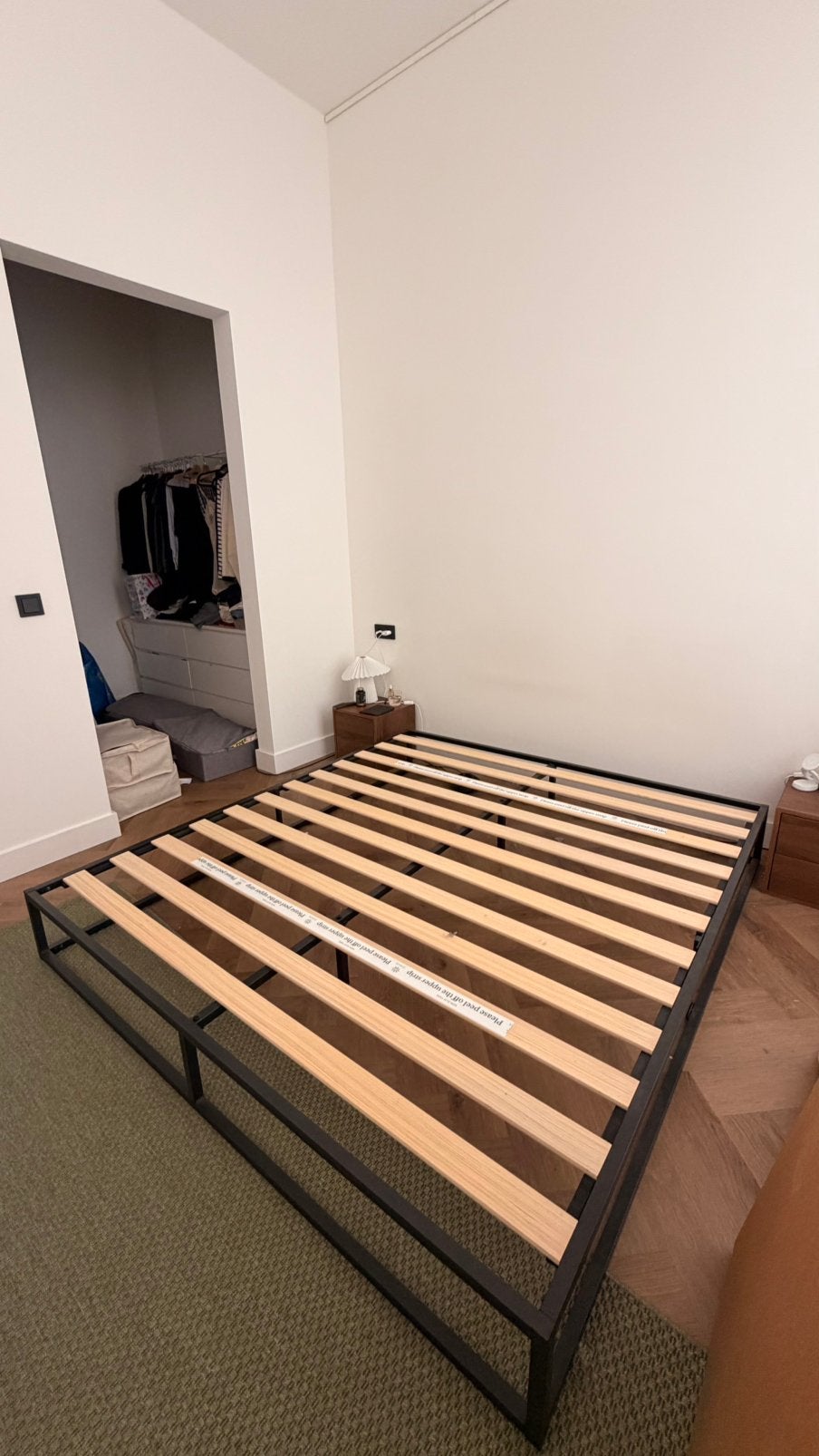Metal Bed Frame with Wooden Slats - Very Good Condition, Ophalen, Zwart, Tweepersoons, Zo goed als nieuw