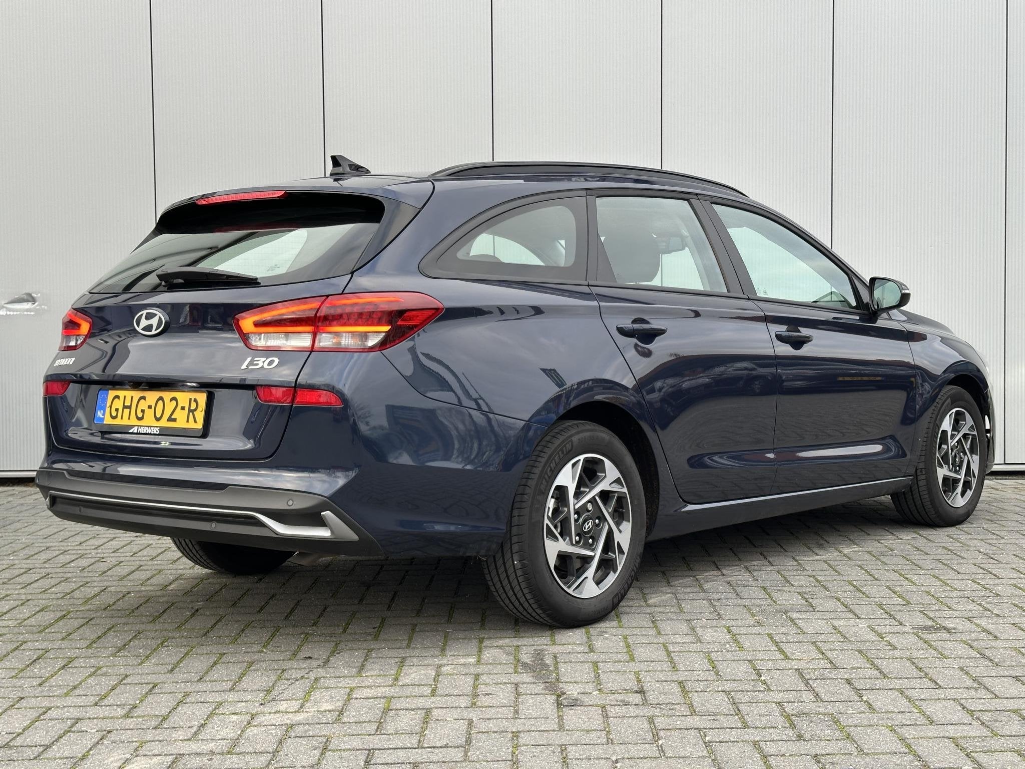 Hyundai i30 Wagon 1.0 T-GDi MHEV Comfort / Demo Deal / Navig, Voorwielaandrijving, Euro 6, Origineel Nederlands, Handgeschakeld