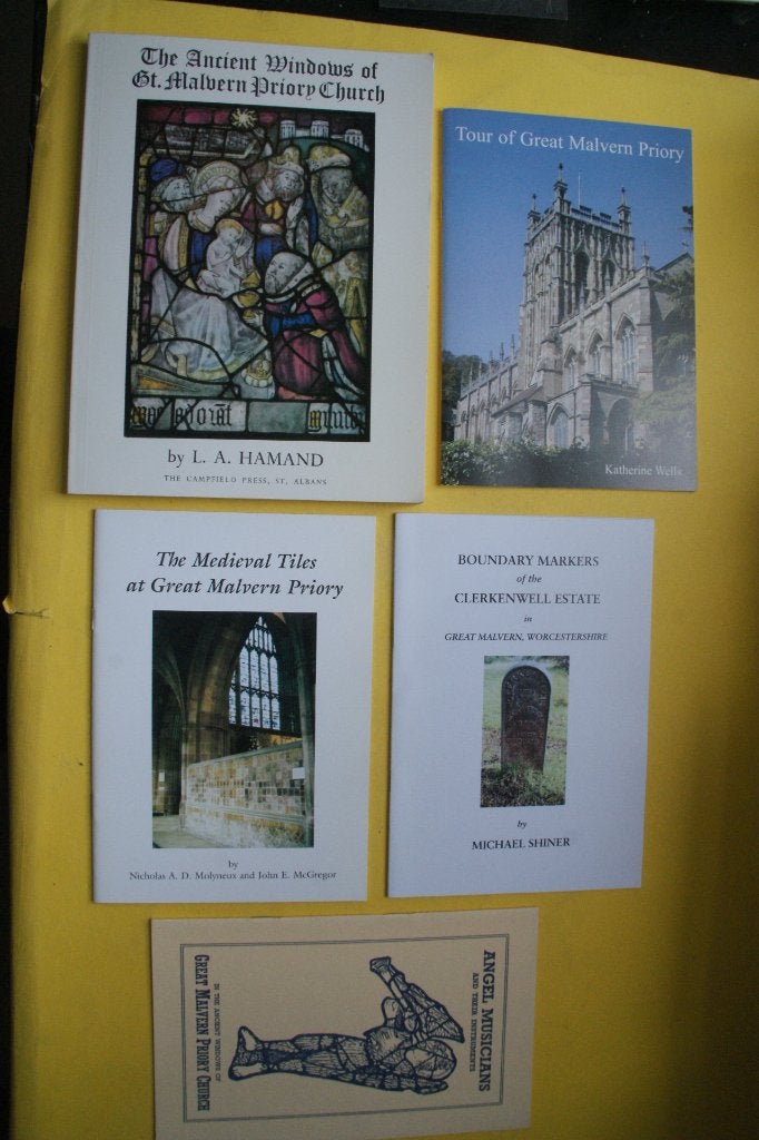architectuur en geschiedenis van "THE GREAT MALVERN PRIORY", Diverse auteurs, Ophalen of Verzenden, Zo goed als nieuw, Architectuur algemeen