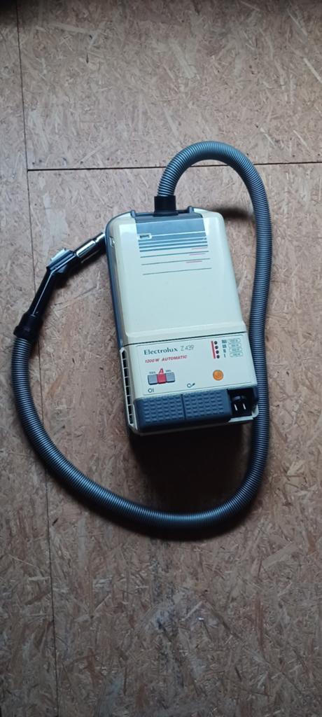 Electrolux stofzuiger, type Z439., Ophalen