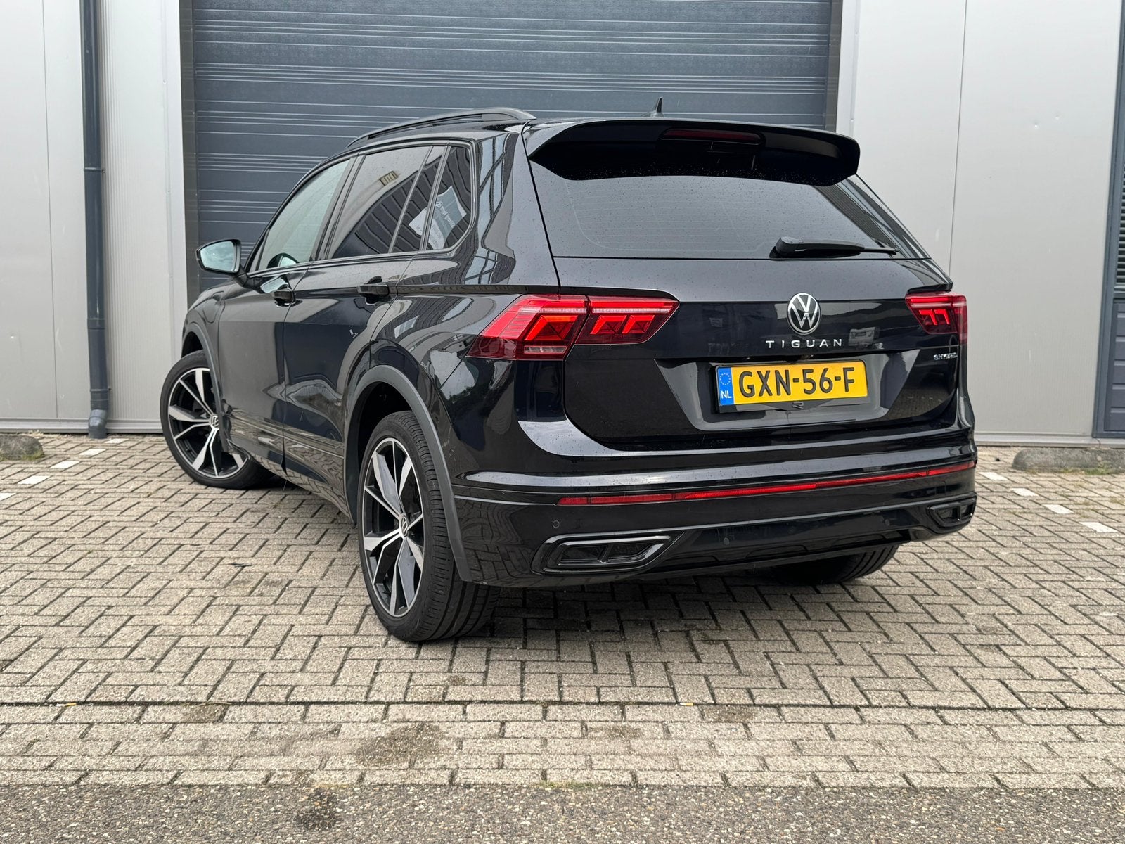Foto 7 van Volkswagen Tiguan 1.4 TSI eHybrid R-line PANO / HUD / VOL