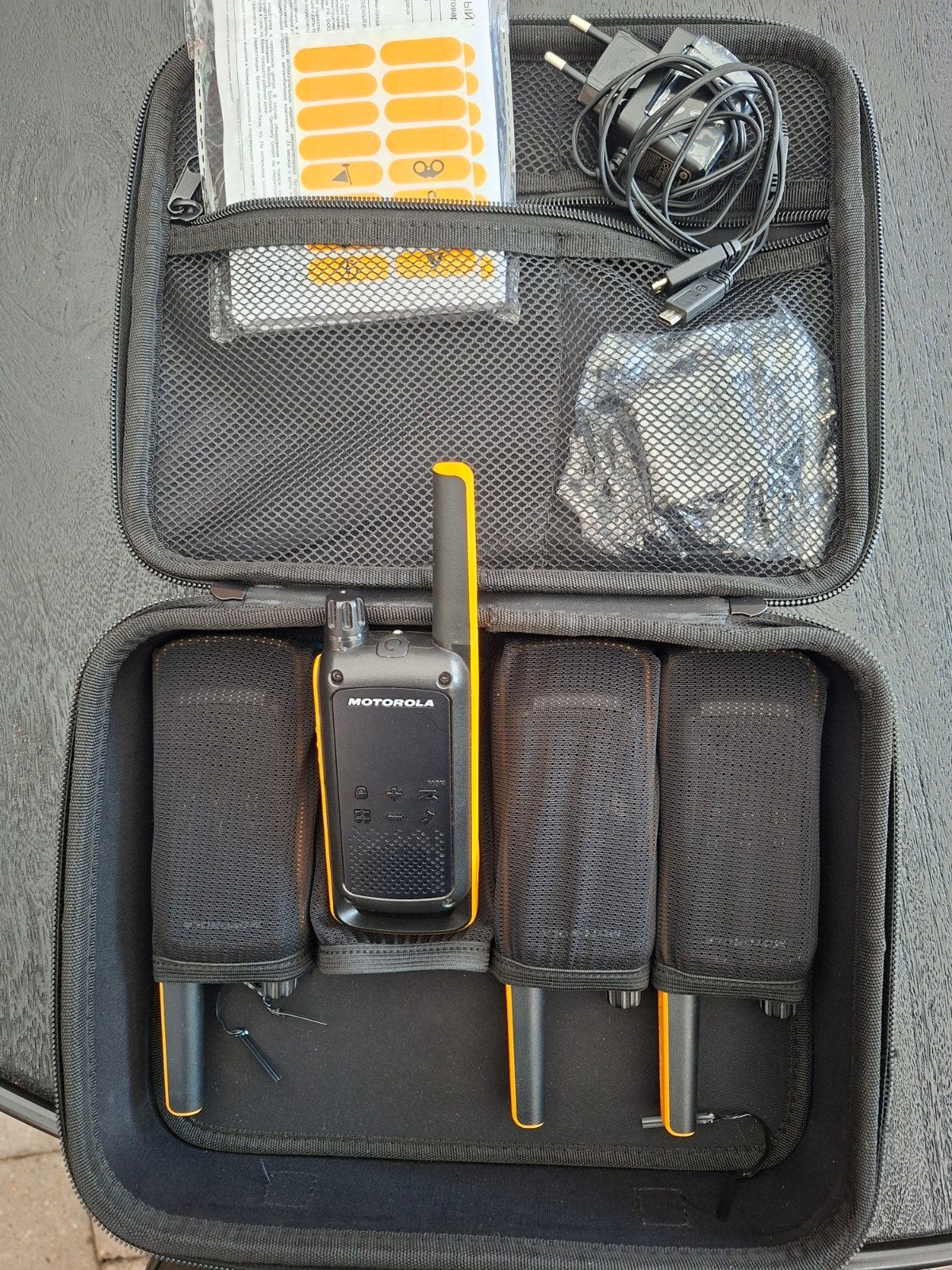 Motorola Talkabout T82 Extreme Quad Pack Walkie Talkies, Ophalen