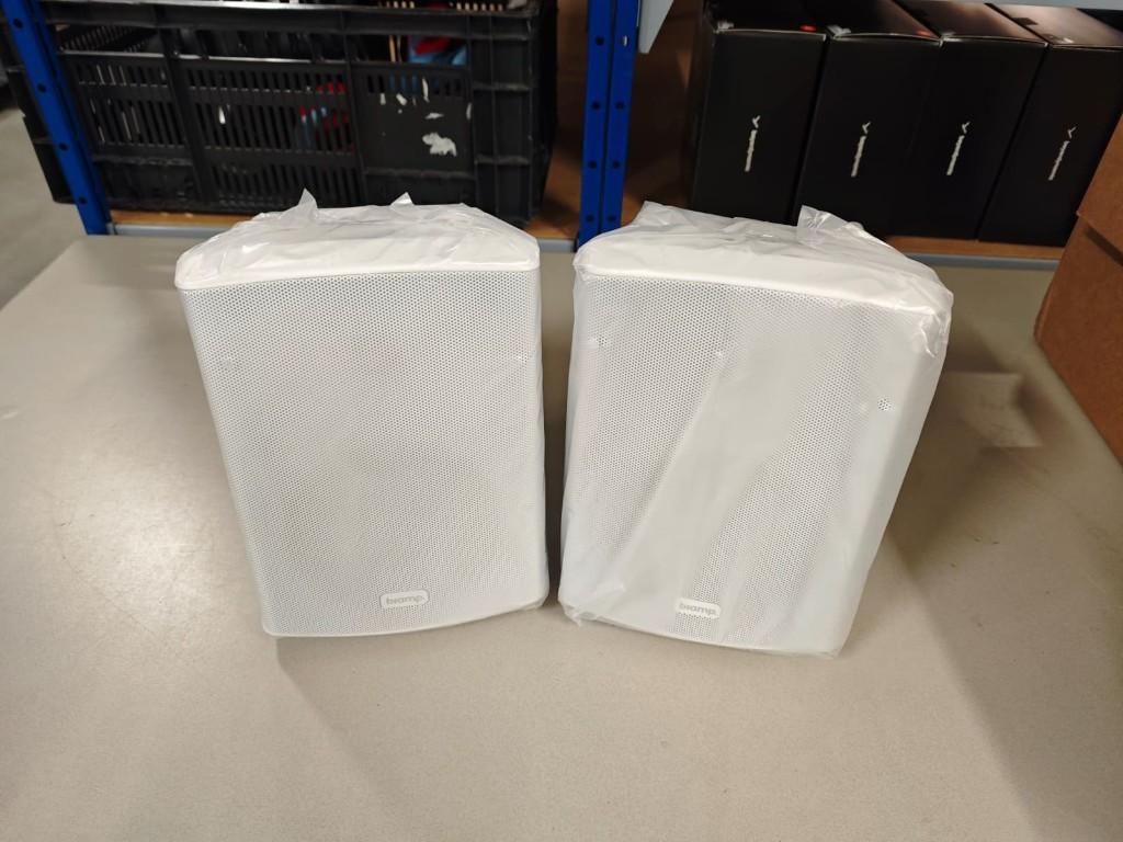 Biamp Passieve speaker set met mounts, Audio, Tv en Foto, Luidsprekers, Nieuw, Front, Rear of Stereo speakers, 60 tot 120 watt