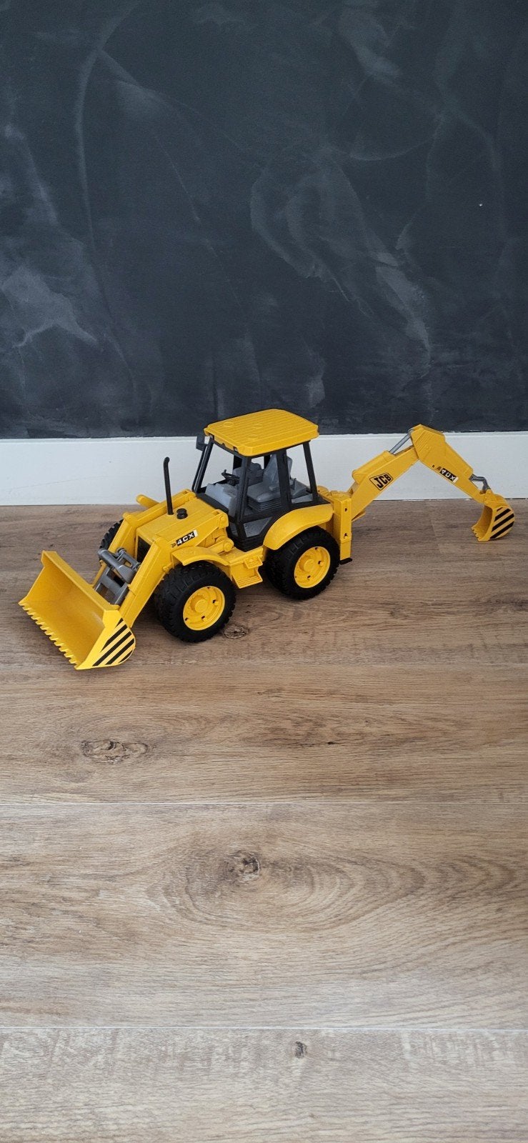 Bruder jcb tractor, Ophalen