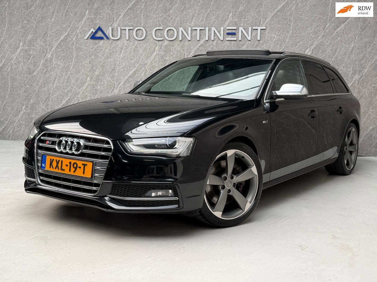 Audi S4 Avant 3.0 TFSI S4 quattro 333 PK / Panorama / B&O /, Auto's, Automaat, Euro 5, Gebruikt, Zwart