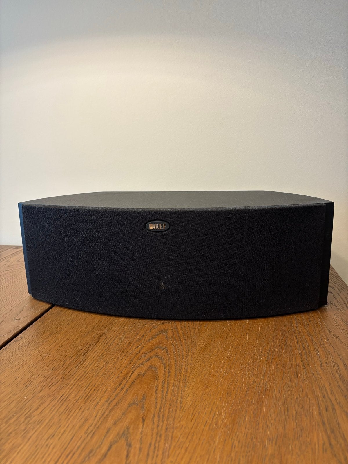 KEF iQ60c Center Speaker, Zo goed als nieuw, Center speaker, Ophalen, 150 watt of meer