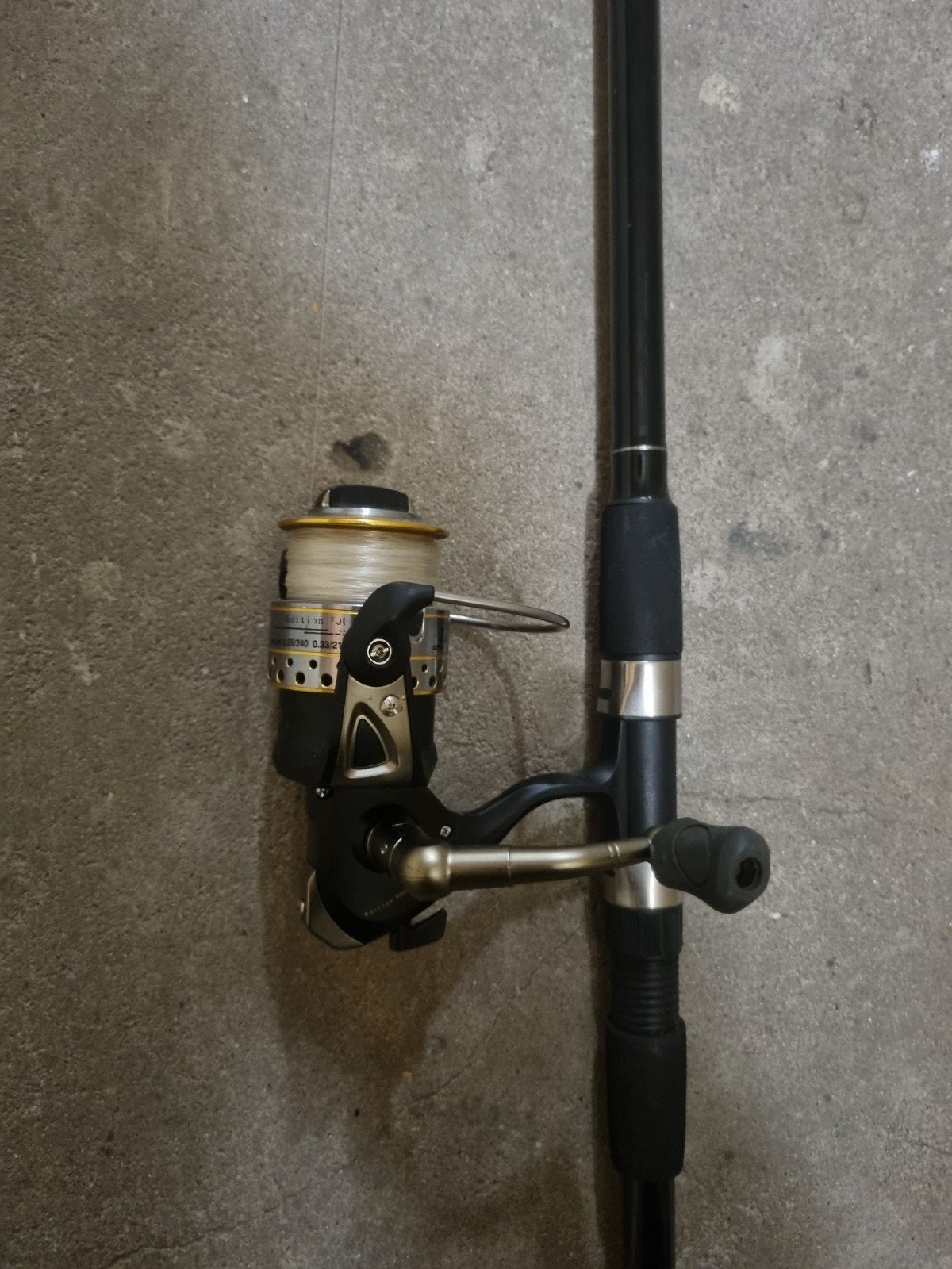 Mitchell Universal 330 Visspinhengel, Watersport en Boten, Ophalen, Complete set