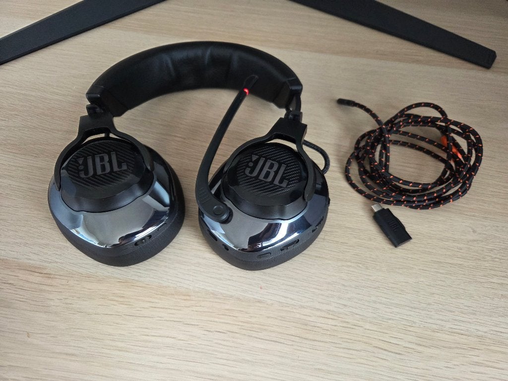 JBL Quantum 910 Wireless Gaming Headset, Jbl quantum, Ophalen of Verzenden, Zo goed als nieuw, Draadloos