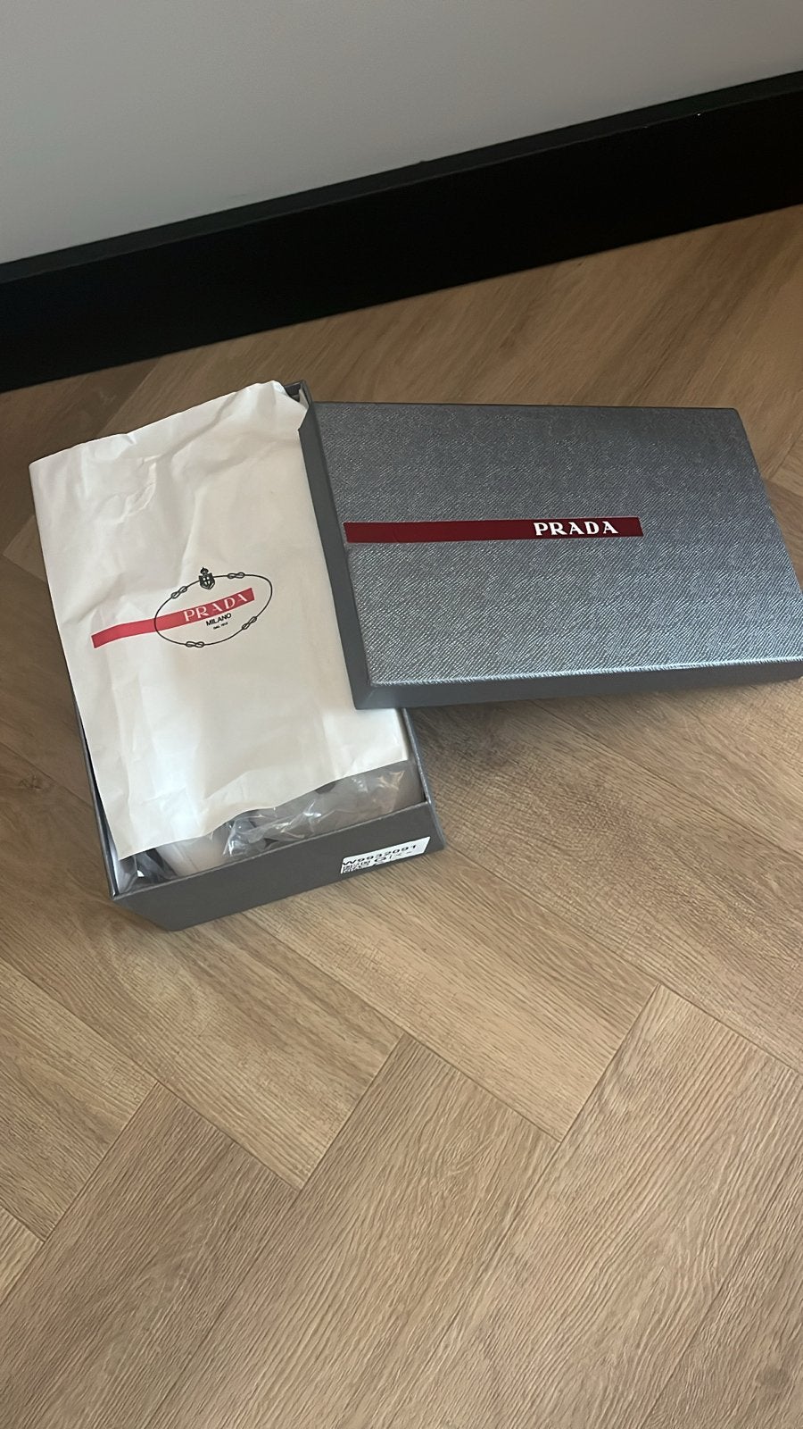 Prada Sneakers - Nieuw in doos, Kleding | Heren, Ophalen of Verzenden, Nieuw, Wit, Sneakers of Gympen