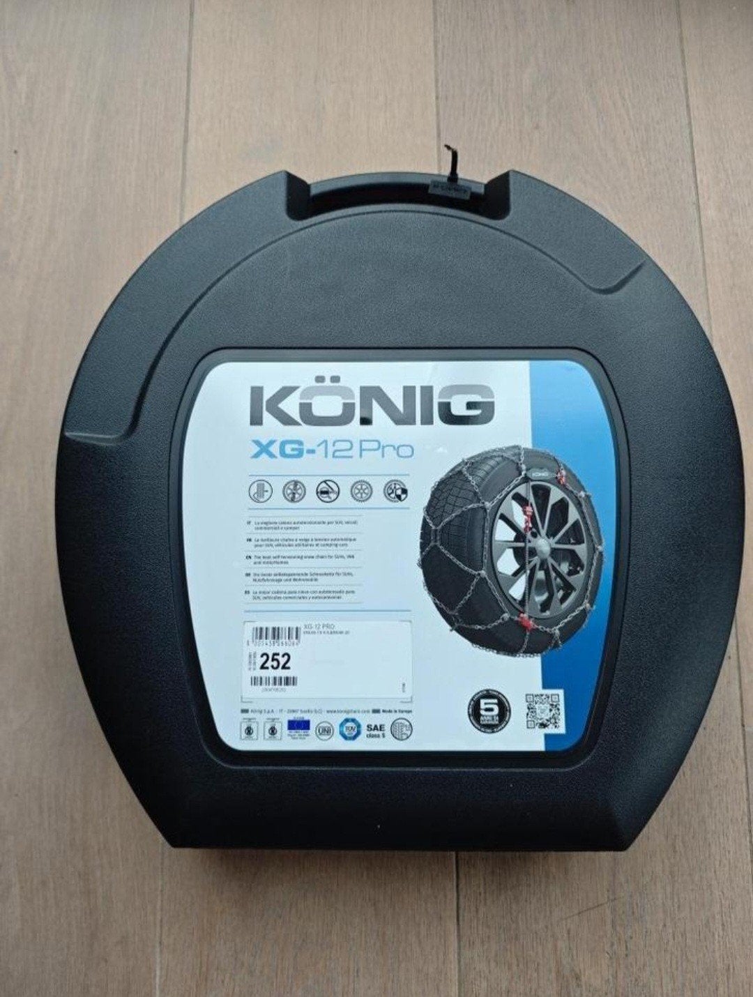 Te huur: König XG12 Pro 252 sneeuwkettingen Tesla Model Y, Auto diversen, Ophalen, Nieuw