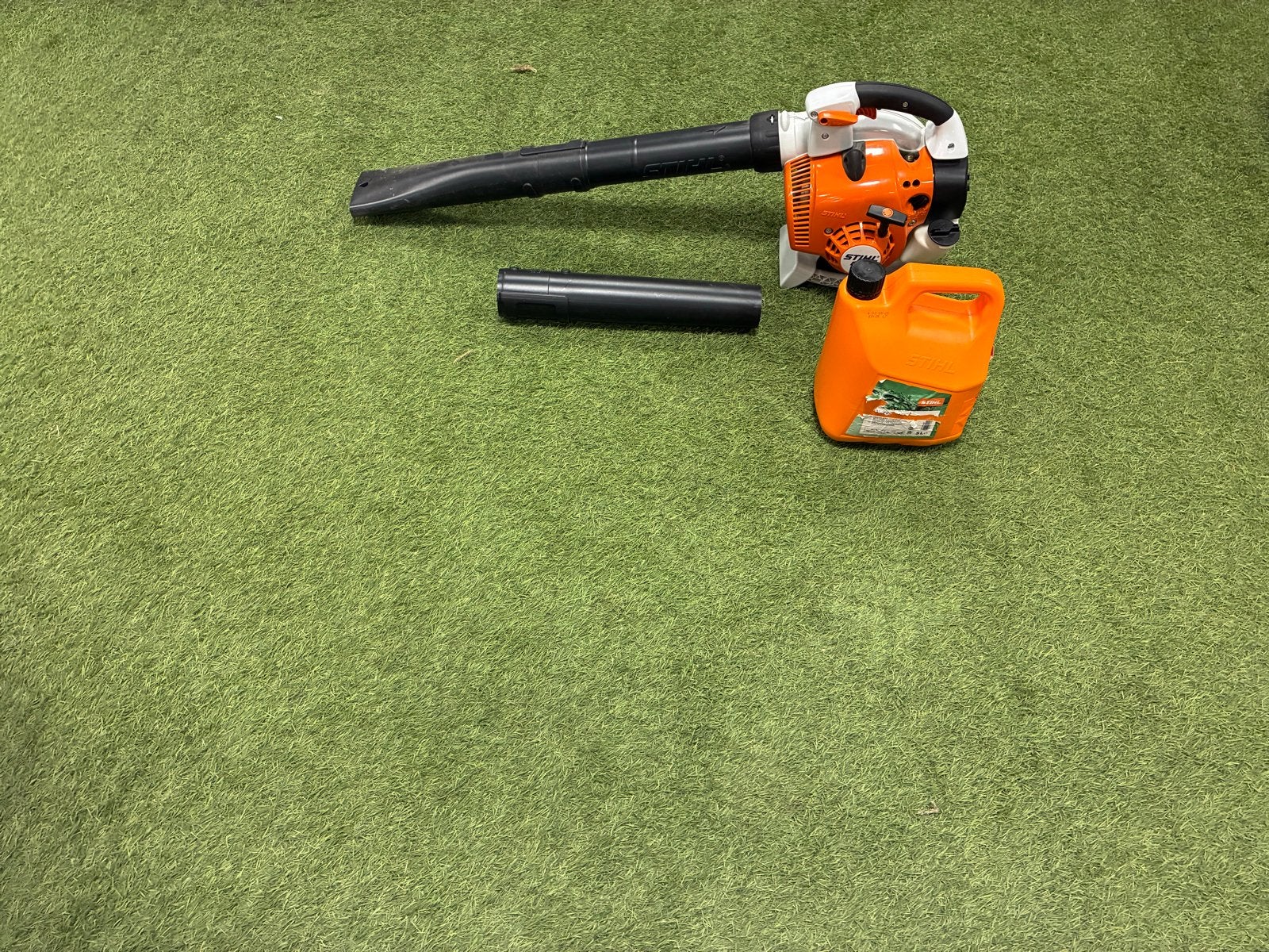Stihl BG 86 Benzine Bladblazer - Krachtig en Betrouwbaar, Tuin en Terras, Bladblazers, Ophalen, Zo goed als nieuw, Benzine, Handgedragen