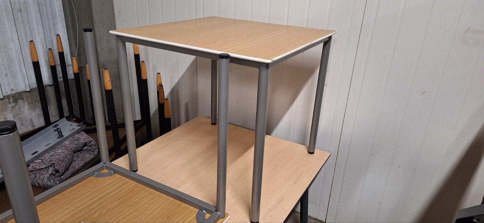 3x Kantinetafel 80x80x73 - Ophalen in Gorredijk, Gebruikt, 50 tot 100 cm, Vierkant, 50 tot 100 cm