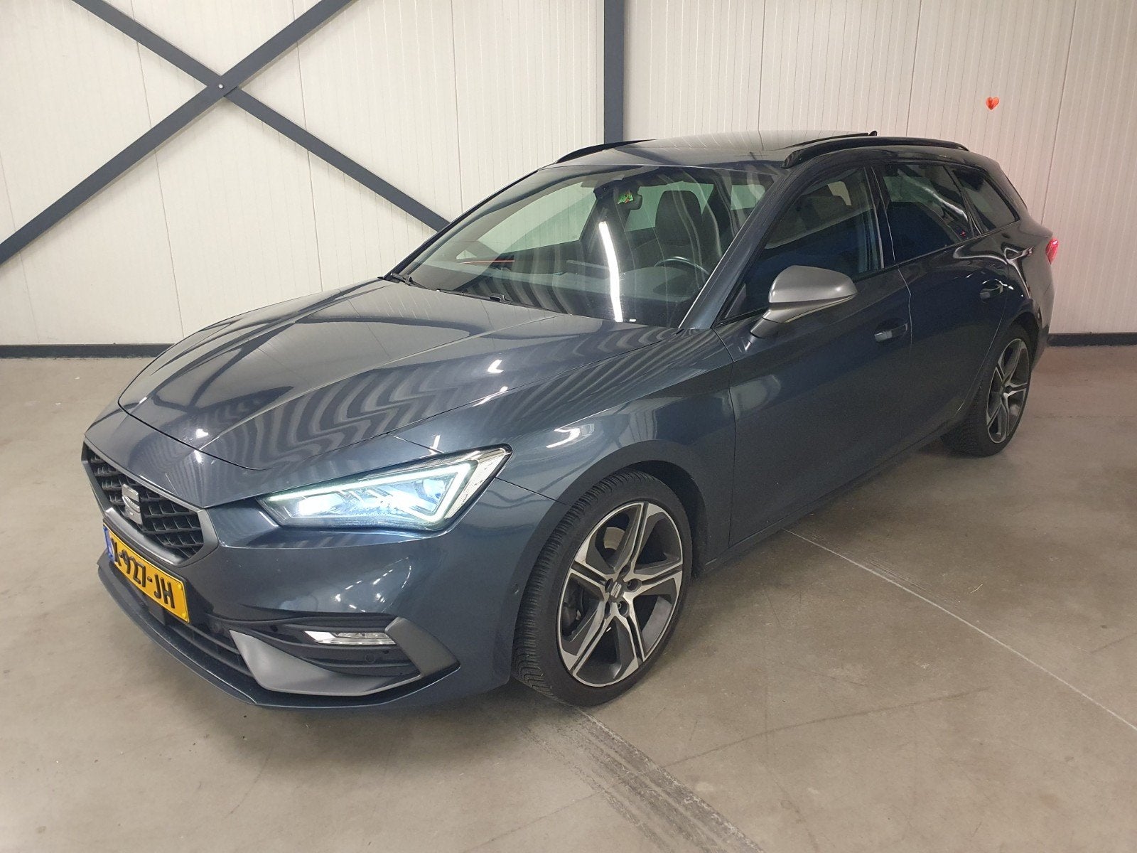 Seat Leon ST FR 2.0 TDI 150pk Dsg-7 2021 Grijs, Auto's, Euro 6, Leon, Diesel, 149 pk