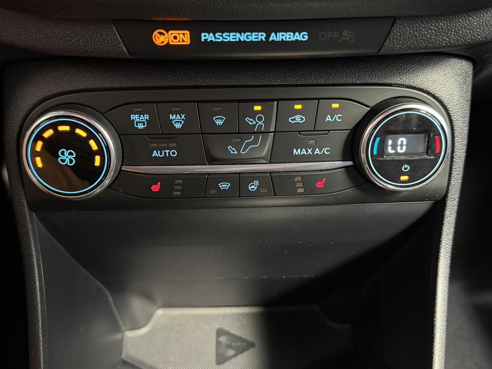 Foto 14 van Ford Fiesta 1.0 EcoBoost ST-Line X 140PK CARPLAY