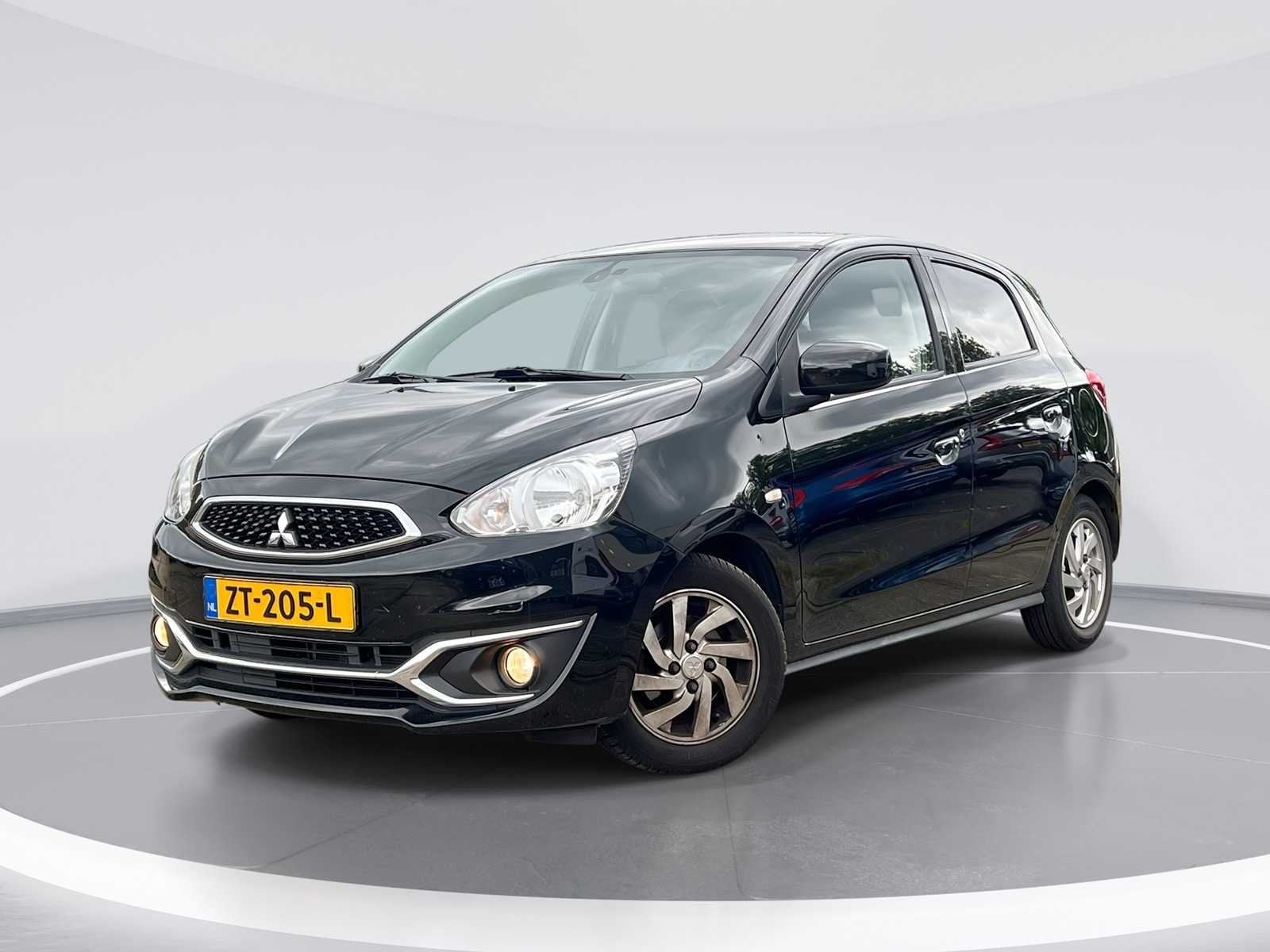 Mitsubishi Space Star 1.0 Active 2019 | ZT-205-L, Voorwielaandrijving, Gebruikt, Euro 6, Zwart