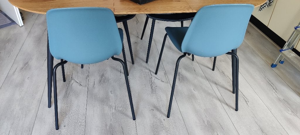 2 kunststof stoeltjes, Ophalen, Kunststof, Gebruikt, Twee