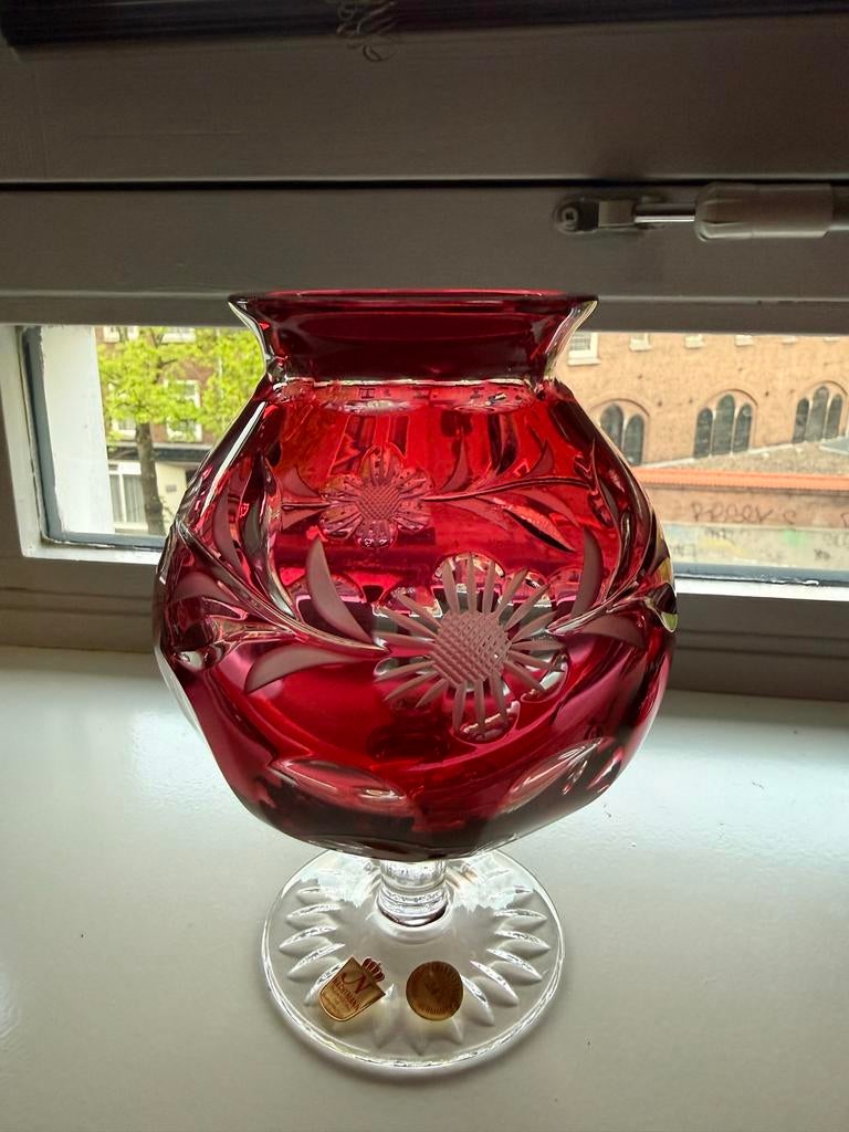Nachtmann Bleikristall Vaas Rood - Serie Rose, Antiek en Kunst, Ophalen of Verzenden