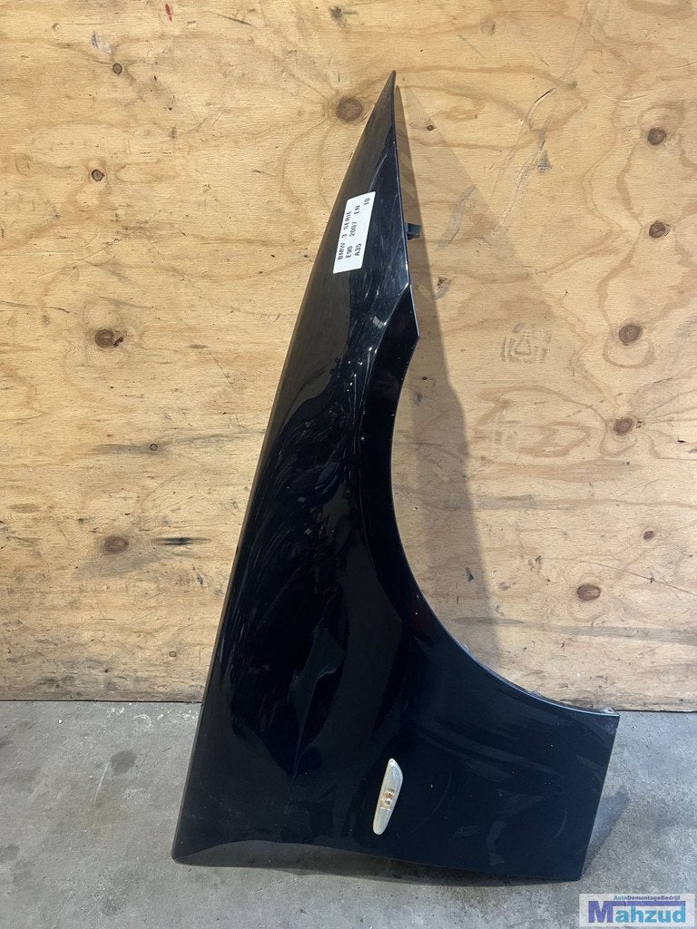 BMW 3 SERIE E90 Zwart A35 Rechts voorscherm 2004-2011, Petuelring 130
80788  Munich, DE, Gebruikt, Info@bmw.de, Ophalen of Verzenden