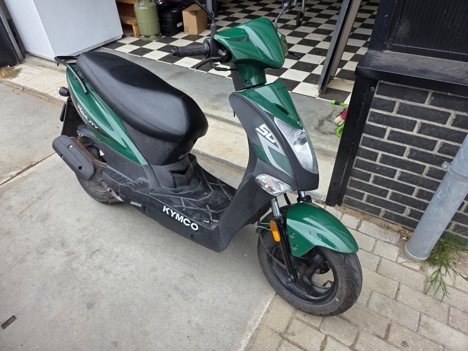 Kymco scooter geel kenteken - Bouwjaar 2018, Gebruikt, Maximaal 45 km/u, Ophalen of Verzenden, Agility