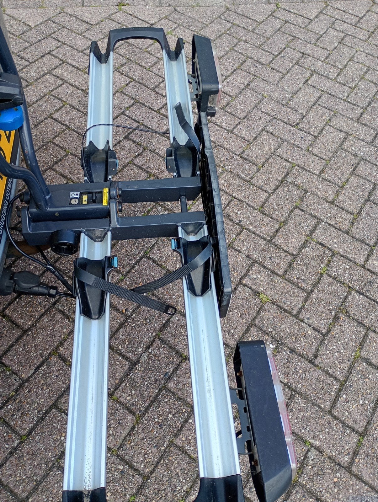 Fietsendrager movanext lux, Ophalen, Zo goed als nieuw, Trekhaakdrager