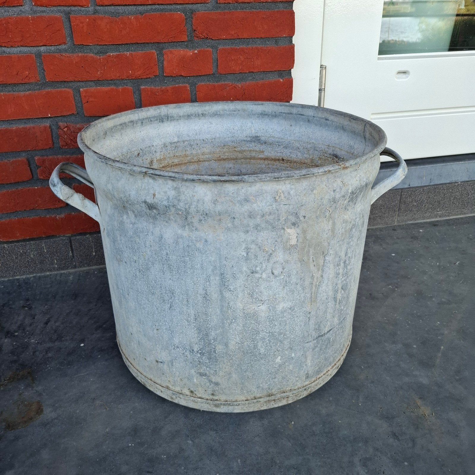 Zinken ketel nr. 40, Tuin en Terras, Bloembakken en Plantenbakken, Ophalen, Gebruikt, Minder dan 30 cm, Rond