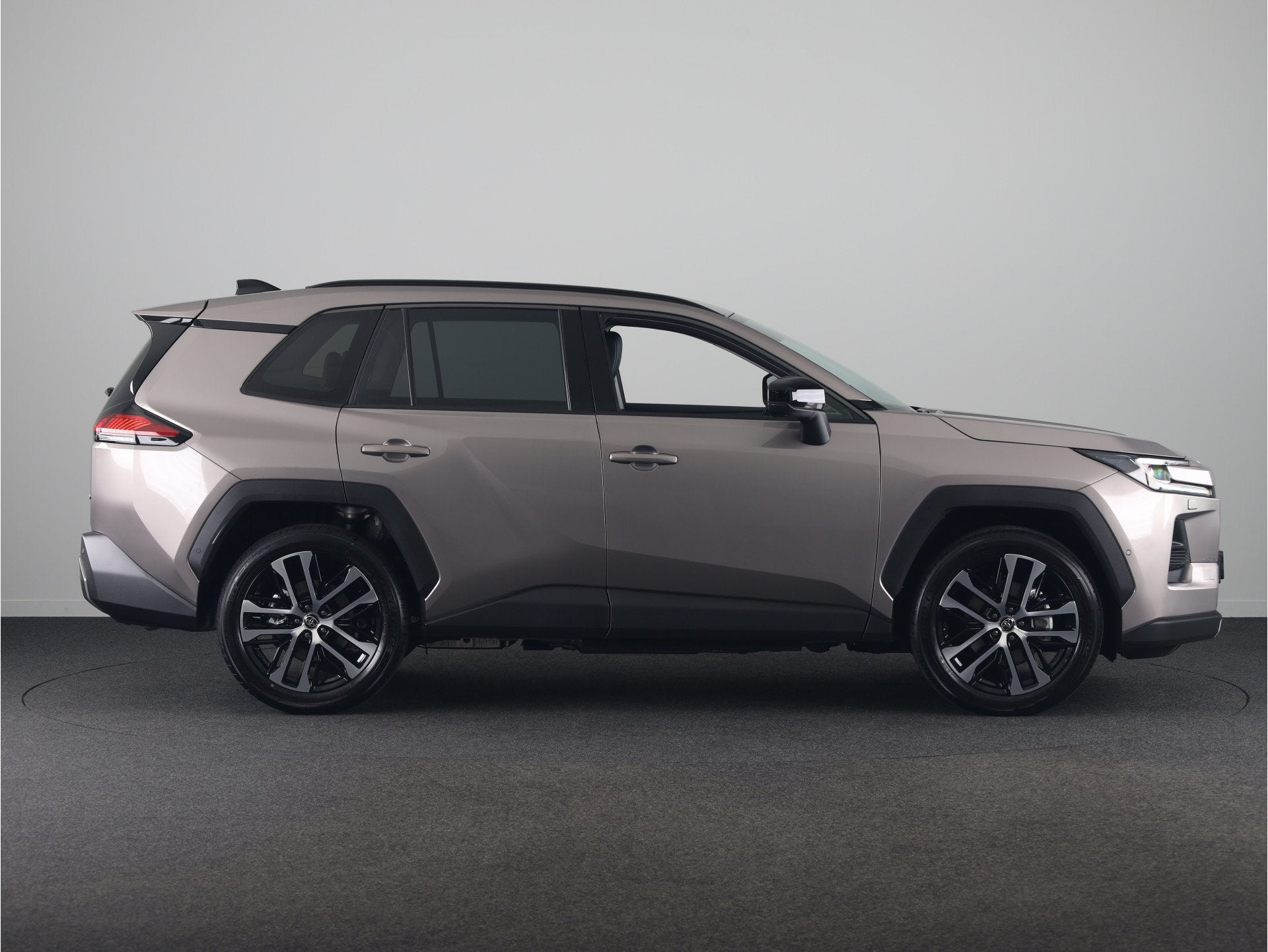 Toyota RAV4 2.5 Plug-in Hybrid 270 Executive *NIEUW* | Direc, Auto's, 4 cilinders, Nieuw, Hybride Elektrisch/Benzine, Rav4