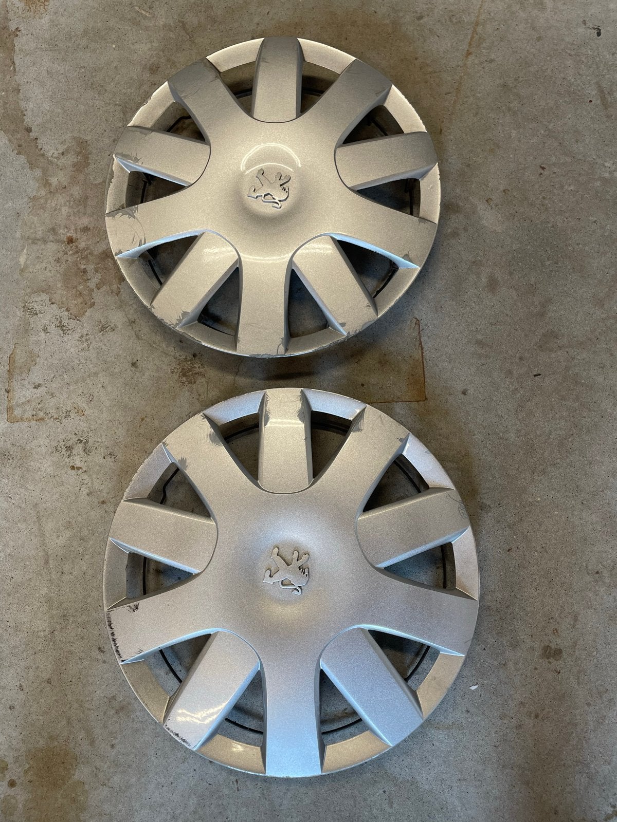 Wieldoppen 14 inch Peugeot 107, Ophalen of Verzenden, Gebruikt