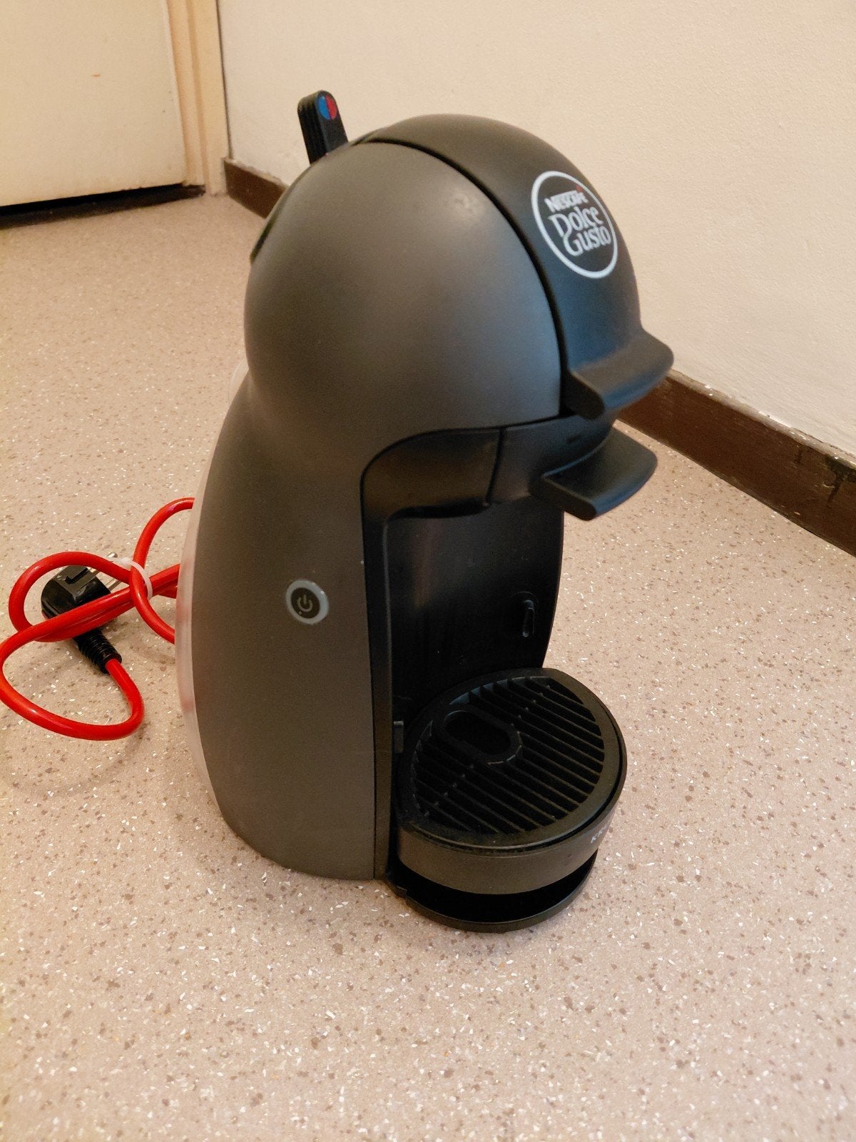 Nescafé Dolce Gusto Krups koffiezetapparaat, Witgoed en Apparatuur, Koffiezetapparaten, Gebruikt, Koffiemachine, Ophalen of Verzenden