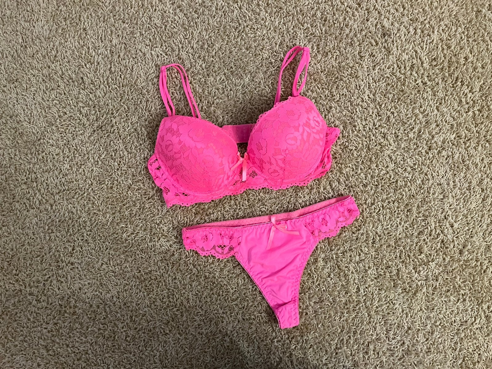 BH + string fel roze mt. 80C /S, Ophalen of Verzenden, Roze, BH