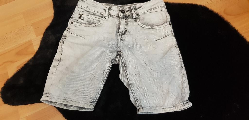 Coolcat, korte spijkerbroek/jeans, grijs, mt 122/128, Broek, Coolcat, Ophalen of Verzenden, Zo goed als nieuw