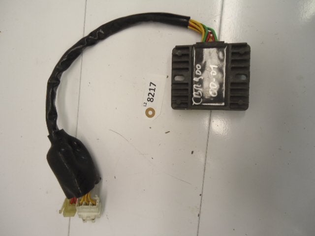 CBR900 2000 - 2001 Honda Spanningsregelaar D1-30934