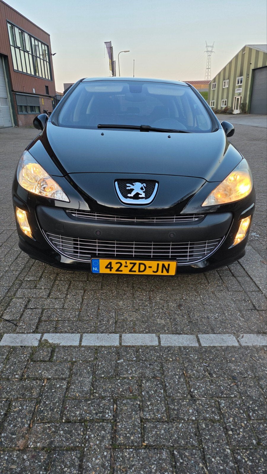 Peugeot 308 1.6 THP 150 5-DRS 2008 Zwart, Auto's, Peugeot, Mistlampen, 4 cilinders, 700 kg, 1650 kg