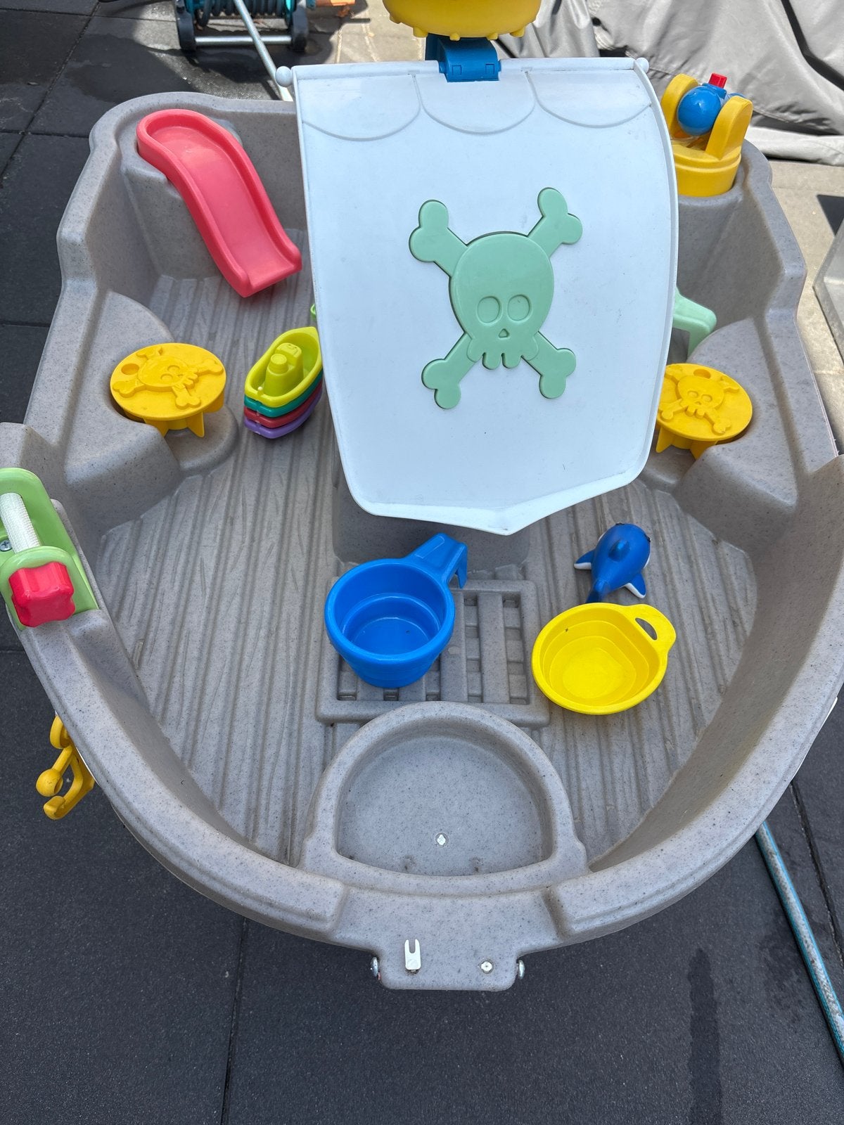 Little Tikes Piratenschip Water- en Zandtafel, Ophalen, Gebruikt