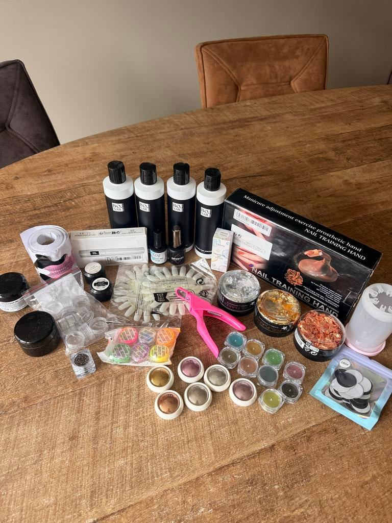 Nagelpakket: Bo.Nails, glitters, poeders & meer!, Overige kleuren, Ophalen of Verzenden, Zo goed als nieuw, Handen en Nagels