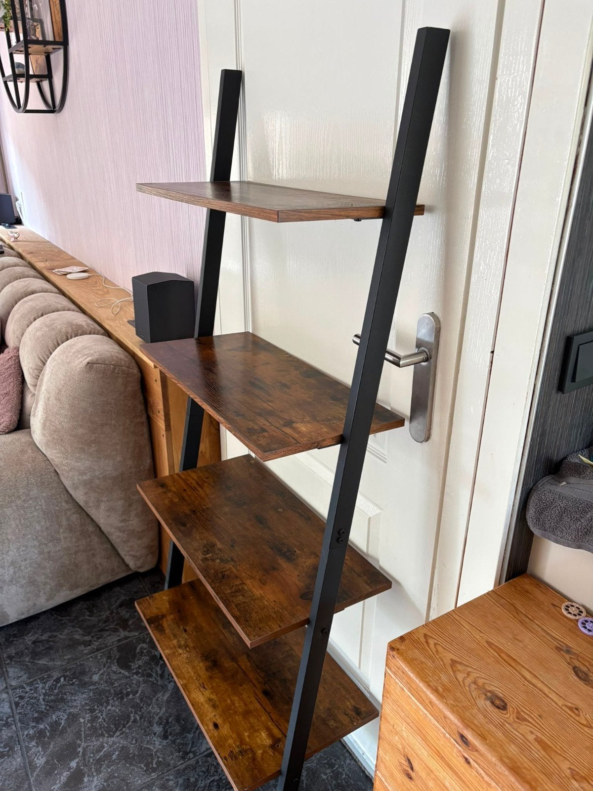 Wandkast decoratief, Ophalen of Verzenden, Zo goed als nieuw, 25 tot 50 cm, Minder dan 150 cm