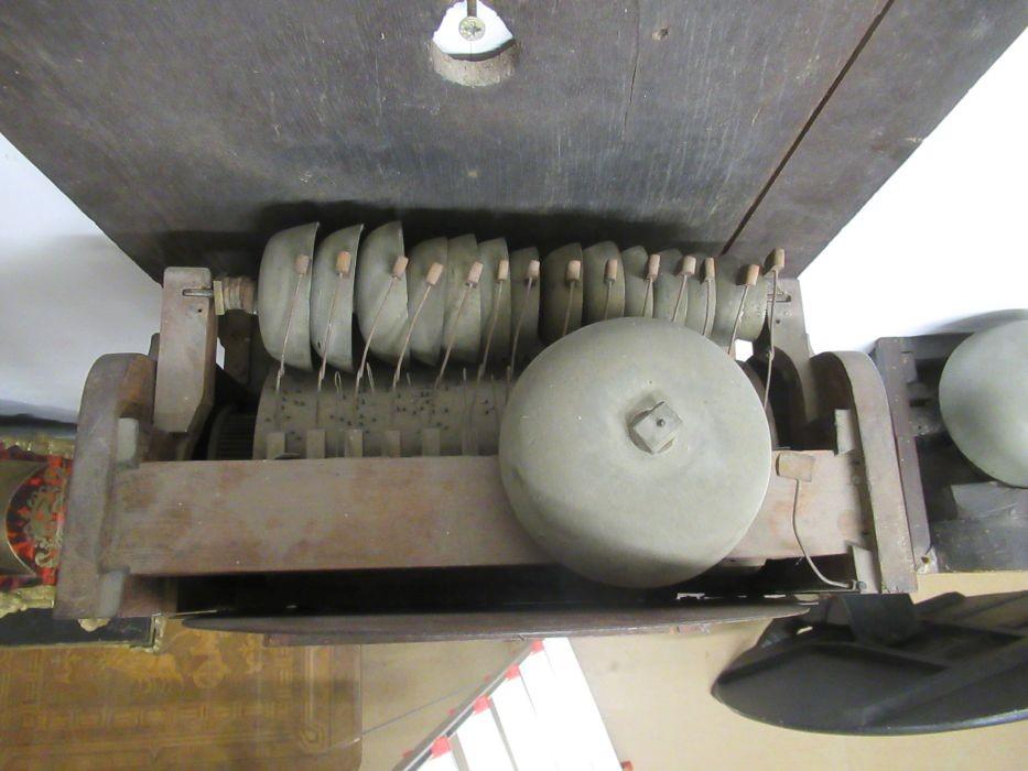 Oer 10340 ANTIEKE 14 bellen MUZIEK dubbelkaps staartklok, Ophalen