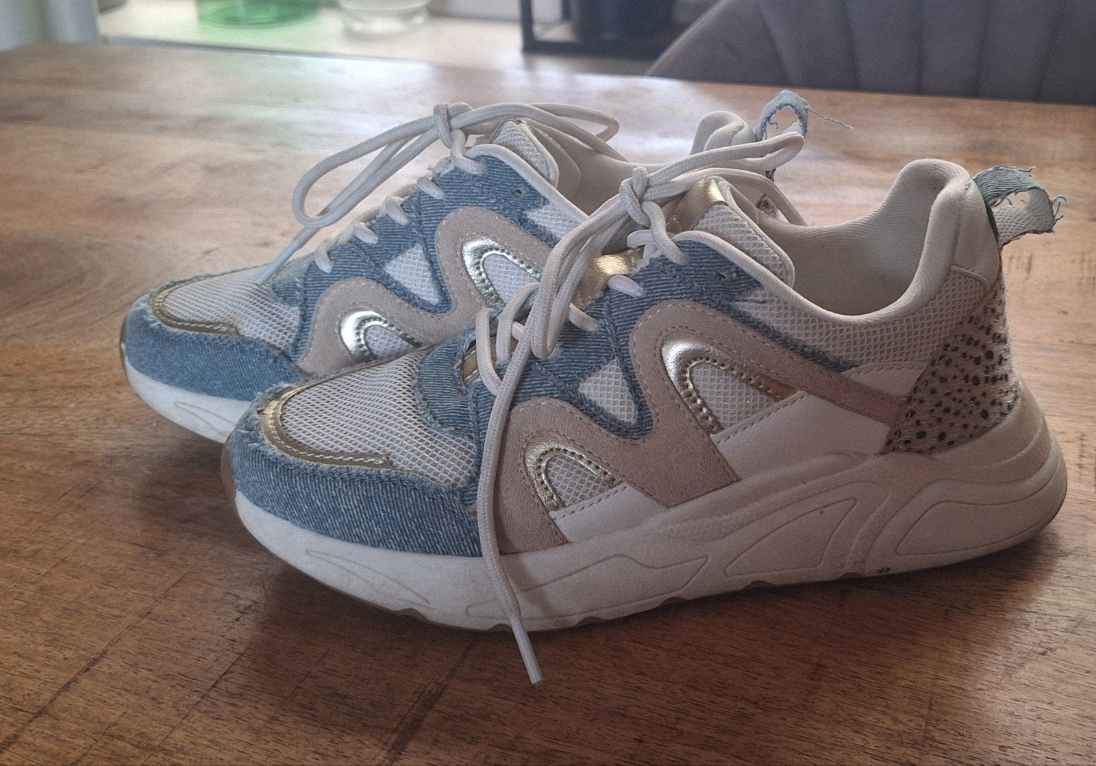 Cellini sneakers maat 37 - amper gedragen, Overige kleuren, Cellini, Ophalen of Verzenden, Sneakers of Gympen