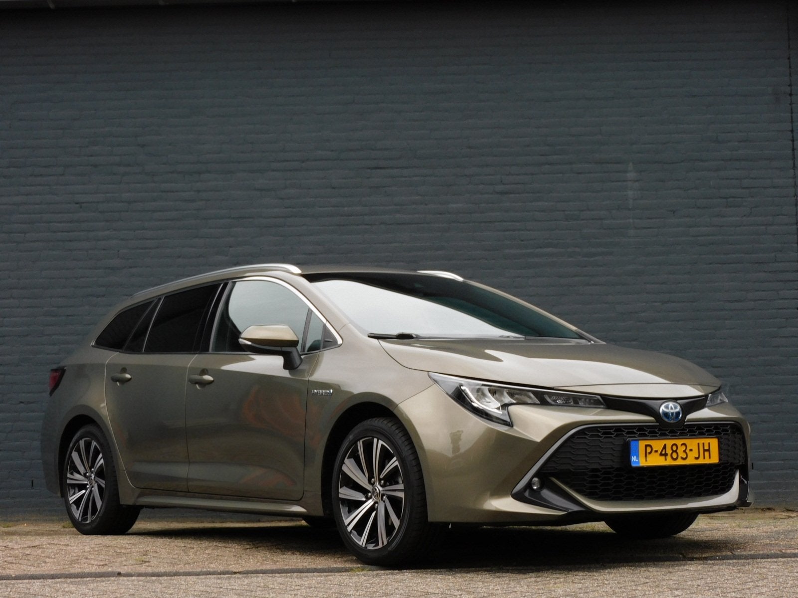 Toyota Corolla Touring Sports 1.8 Hybrid Dynamic TOPSTAAT! D, 1345 kg, 450 kg, Gebruikt, 4 cilinders