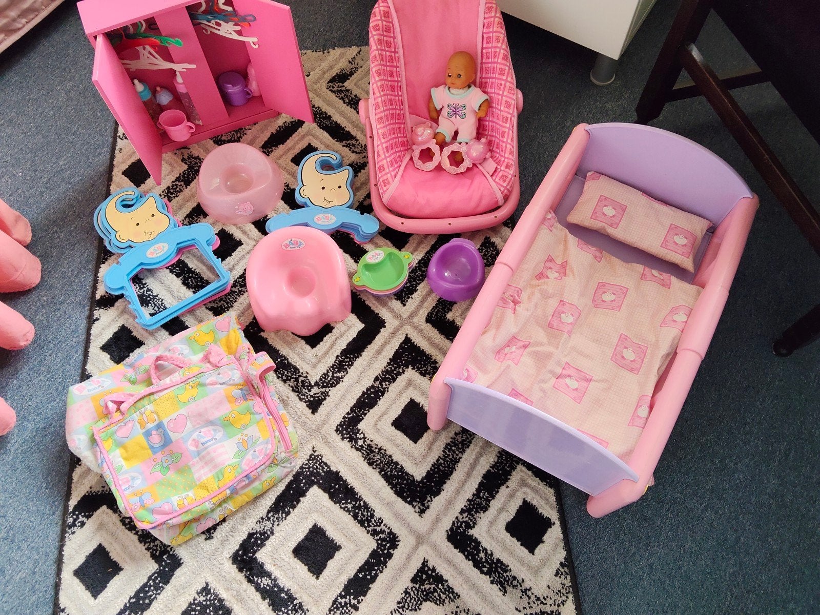 Babyborn, Ophalen, Poppenhuis