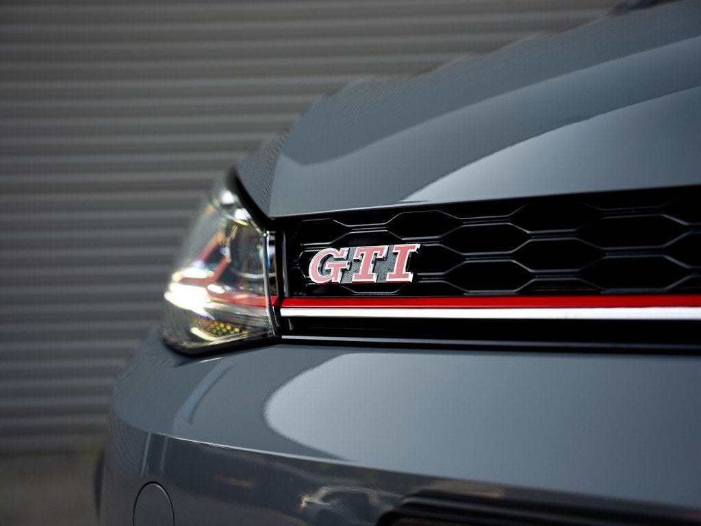 Volkswagen Golf 2.0 TSI GTI TCR Pano DCC Akra Leer Org. lak!, 1330 kg, 15 km/l, Gebruikt, 4 cilinders