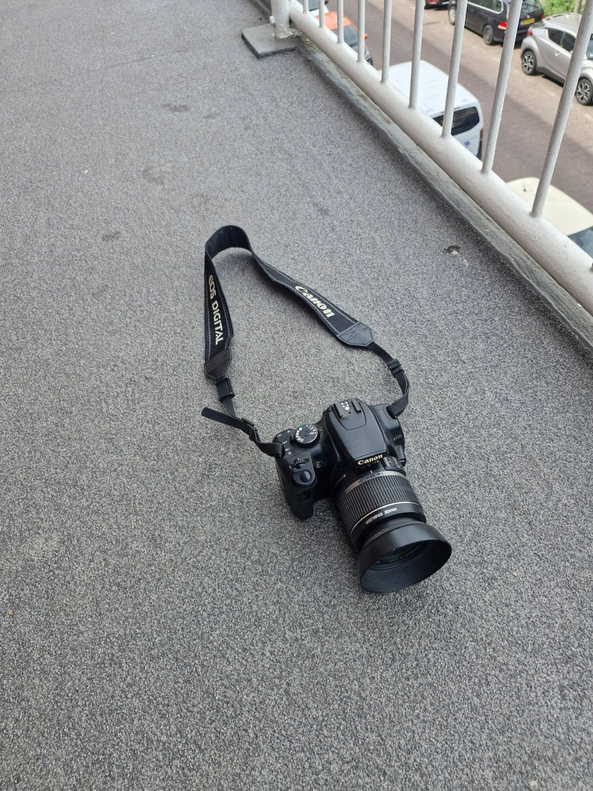 Canon EOS 400D Digital spiegelreflexcamera met accessoires, Lensdop, Spiegelreflex, Canon, Zo goed als nieuw