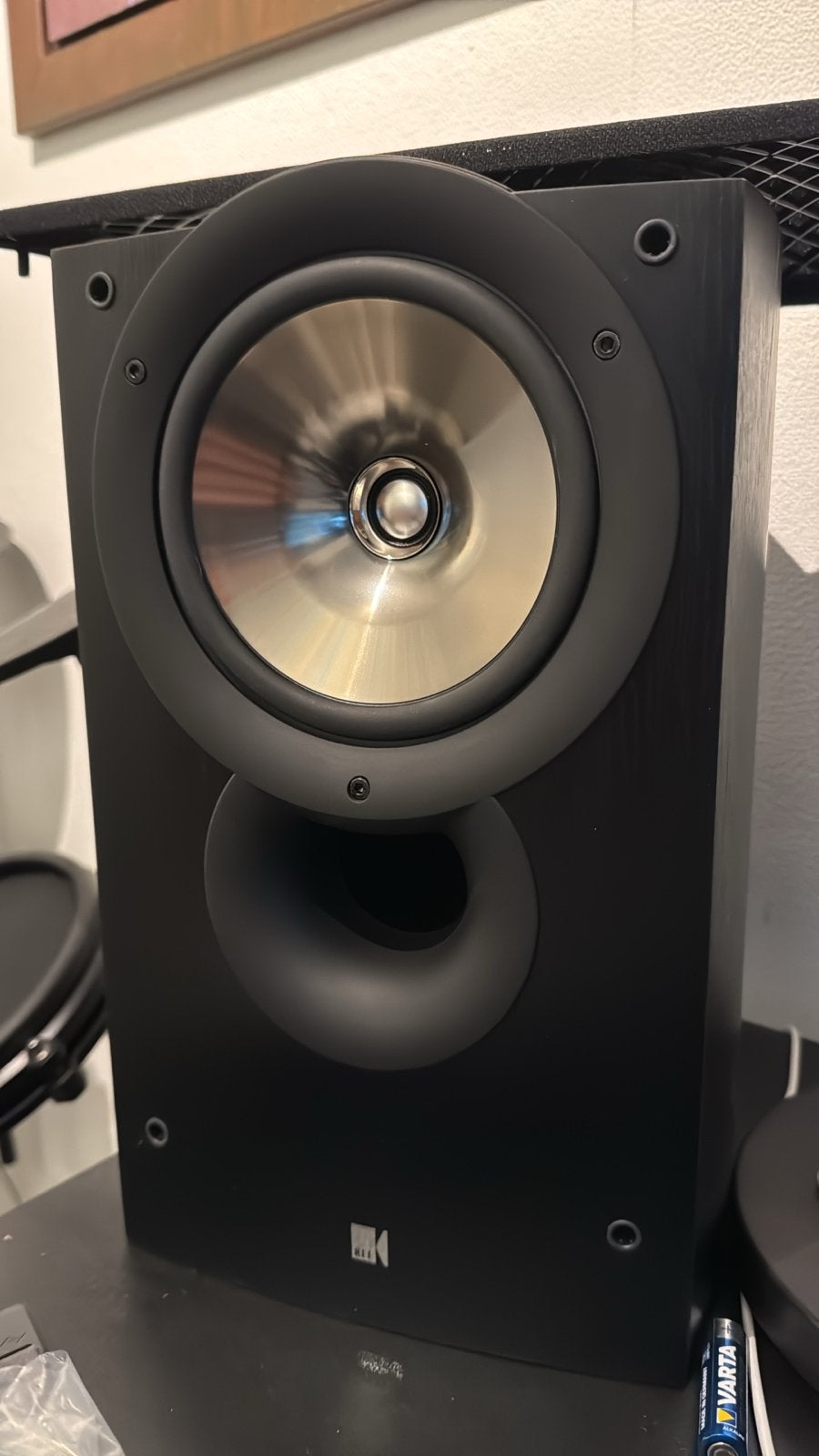 KEF iQ Speakers - Hoogwaardige Boekenplankluidsprekers, Gebruikt, 60 tot 120 watt, Front, Rear of Stereo speakers, Ophalen