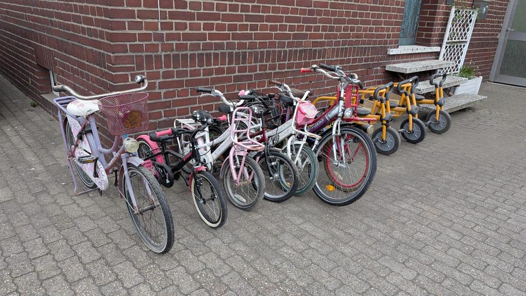 10 Kinderfietsen opknappers - Diverse maten en kleuren, Ophalen, Gebruikt, 16 tot 20 inch