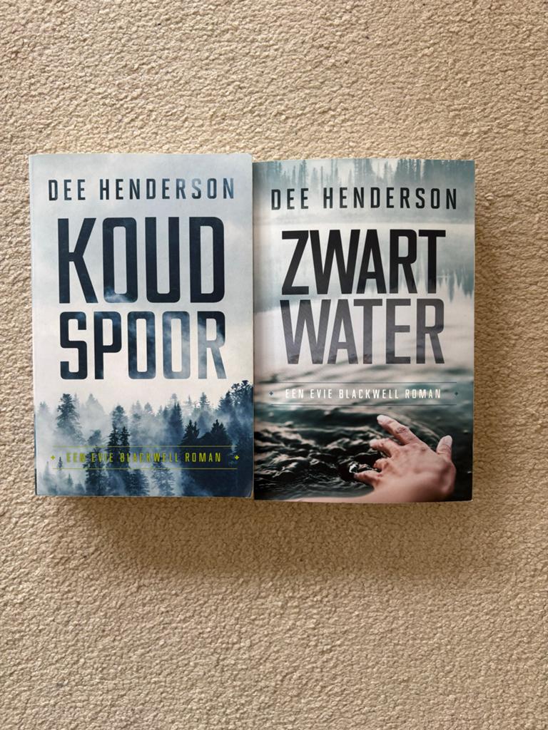 Koud Spoor & Zwart Water - Dee Henderson (Evie Blackwell), Ophalen, Zo goed als nieuw