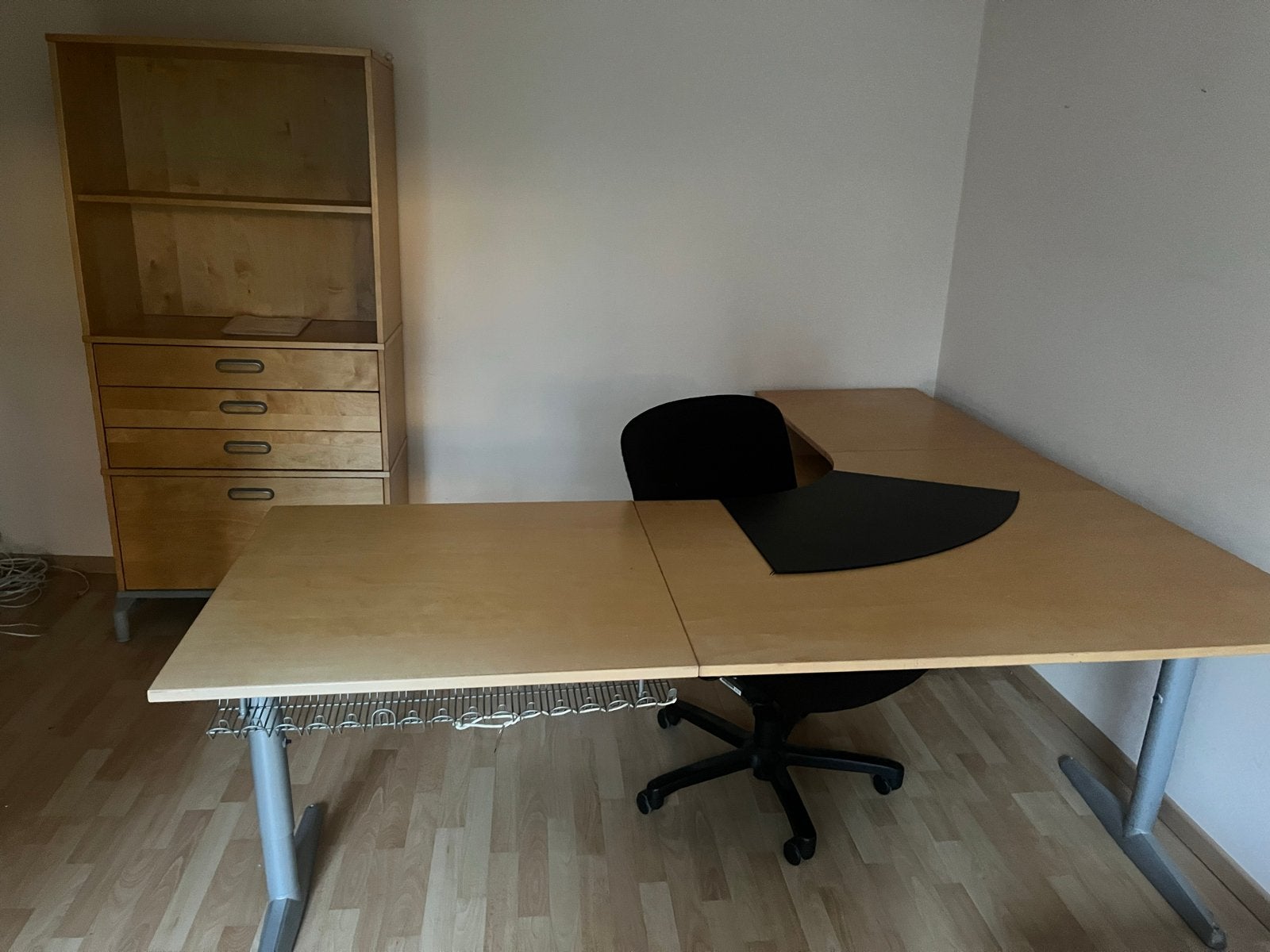 IKEA Effektiv Kantoor Set: Bureau, Ladenkastje & Hoge Kast, Ophalen of Verzenden, Gebruikt