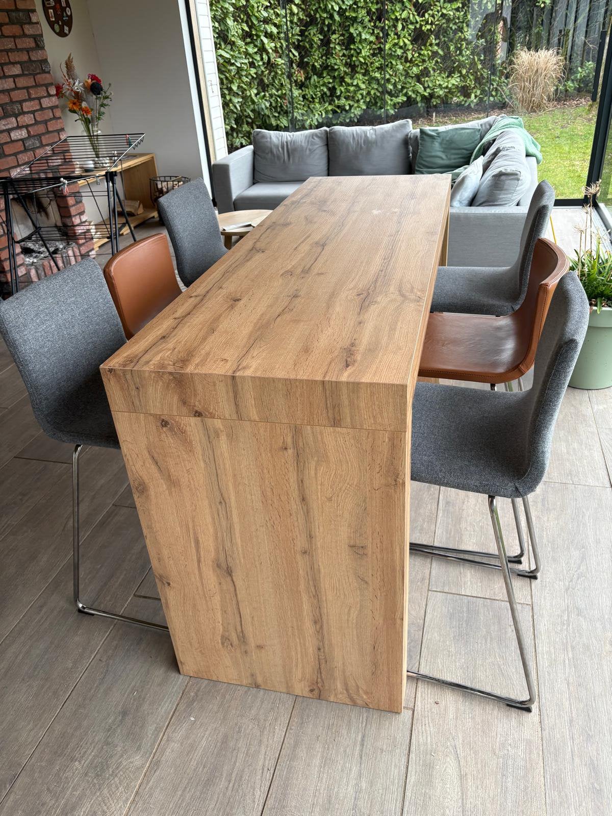 Bartafel/ hoge tafel 180x60 rustiek eiken look, Huis en Inrichting, Tafels | Eettafels, Ophalen, Zo goed als nieuw, Rechthoekig